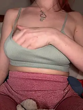 indie-rayne Adlı Modelin Canlı XXX Sohbeti