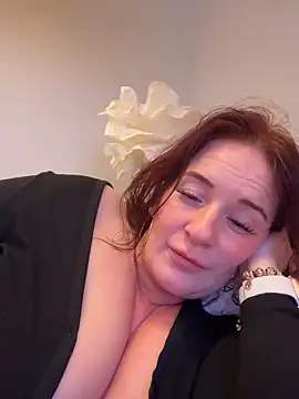 Engel_babe 即時 XXX 聊天