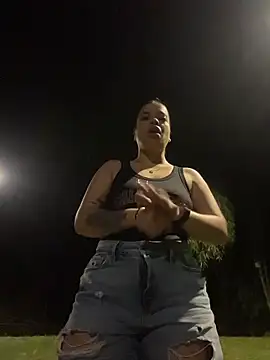 JuanitaMore01 Live XXX-Chat