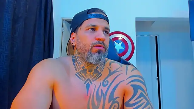 JoshRigby's Live XXX Chat