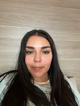 babypretty07 Adlı Modelin Canlı XXX Sohbeti