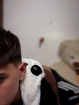 Naim_TheKingのウェブカメラショー