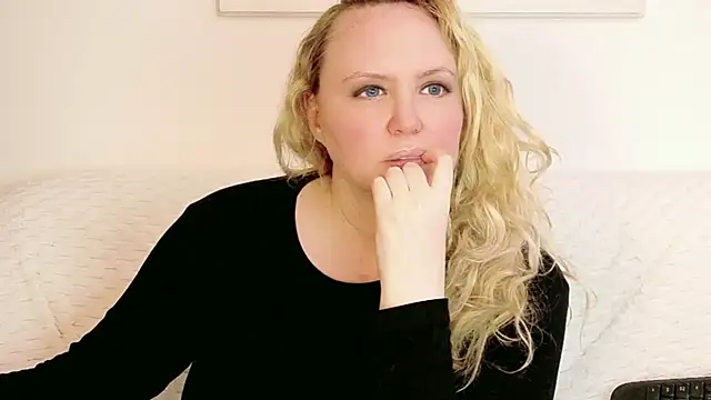 Czat XXX na żywo – Sarah4you