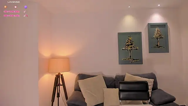 Chatroom XXX en direct de NinaMichelle