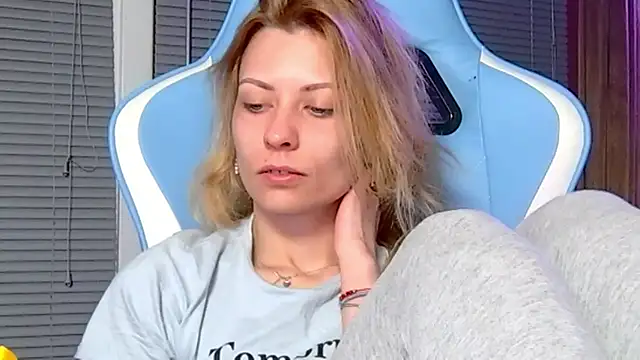 karo123421 live XXX chat