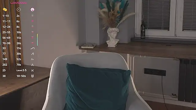 OssieCrews Chat XXX in diretta