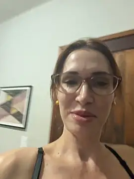 Živý XXX chat Irresistible24