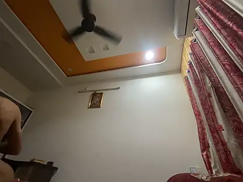 callmejaggy 在線直播表演