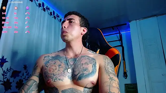 Adam_Hudsond Adlı Modelin Canlı XXX Sohbeti