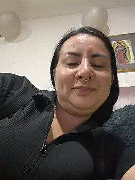 Abril_Luvn Webbikameraesitys