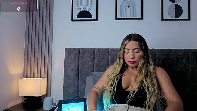 Ema_Stone65 Live XXX Chat