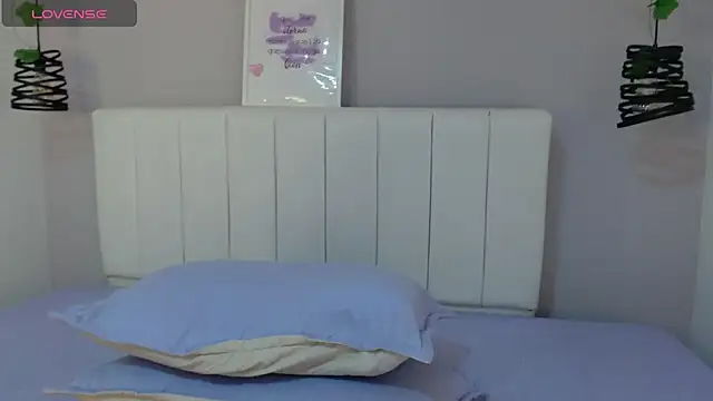 Zaaida_ Live XXX-Chat