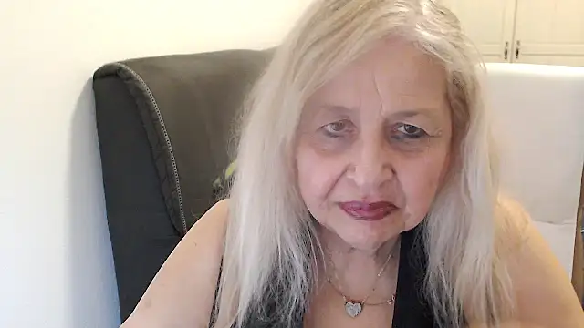 Онлайн чат XXX SusiLifeXXX