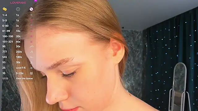 OdellaFrake: απευθείας συνομιλία ΧΧΧ