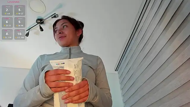 melanie_roux__のライブXXXチャット