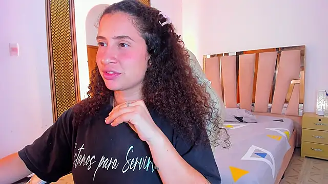 Chatroom XXX en direct de NoaMalak7