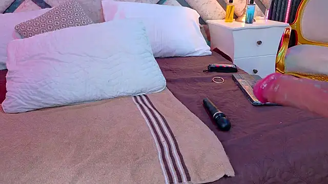 Chat XXX ao vivo de ZafiraRose