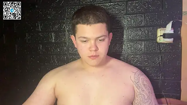 Chat +18 de CuteButNaughty_ ao vivo