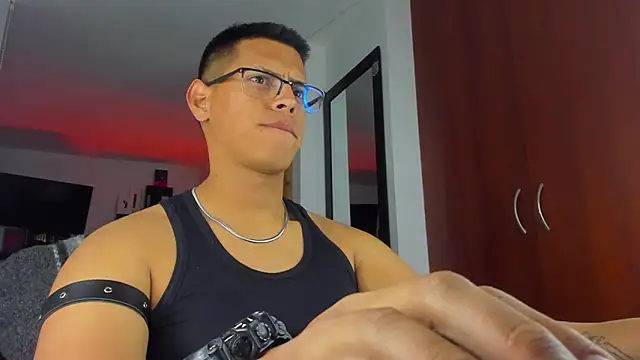 _John_Boy_ live XXX chat