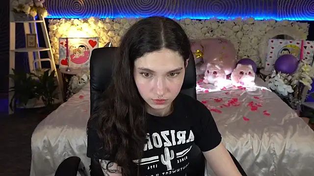 Chat +18 de BabyFlowerr ao vivo