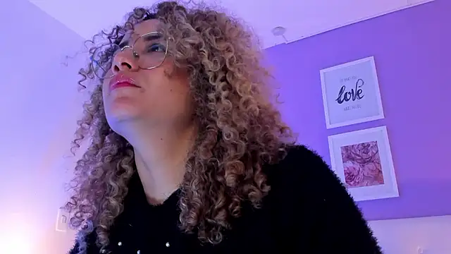 Charlotte11-11n Webbikameraesitys