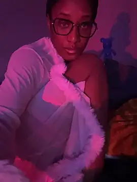 CrystalMai_のライブXXXチャット