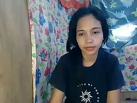 Czat XXX na żywo – PinaySkinnyGirl