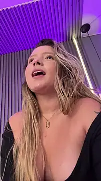 MiaPetit_ Live XXX-Chat