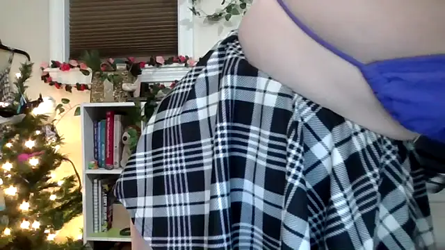 AverageRose Chat XXX in diretta