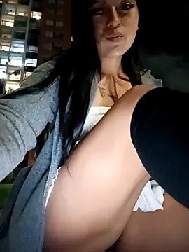 LunaHot_777 即時 XXX 聊天