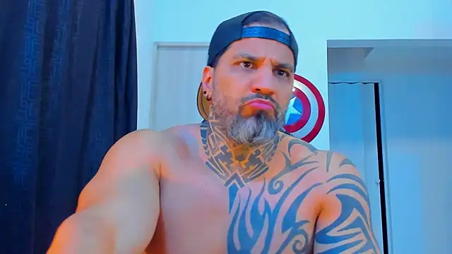 JoshRigby's Live XXX Chat