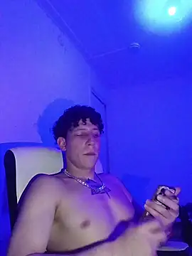 TitanNoir's Live XXX Chat