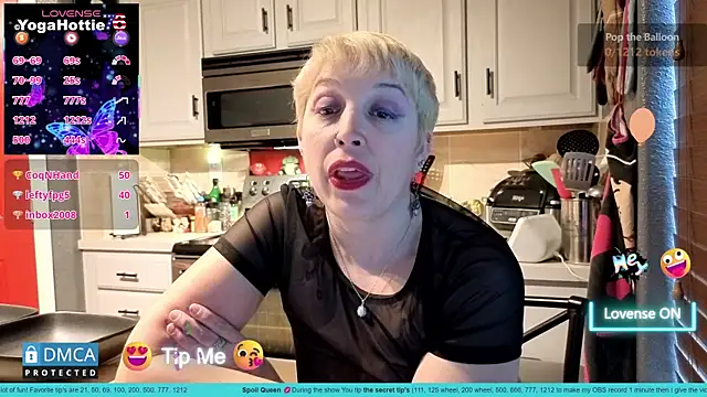 YogaHottie76's Live XXX Chat