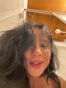 Ale_Lewis 即時 XXX 聊天