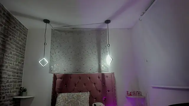 loverisu-coral Webcamshow