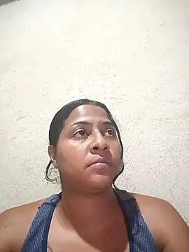 Chat +18 de Giselabrunette25 ao vivo