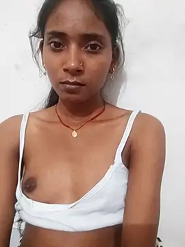 Divya-2007n Webbikameraesitys