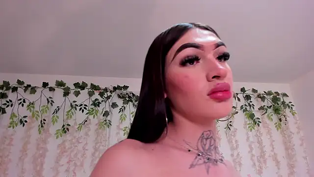 lizz_lunna Pertunjukan Webcam