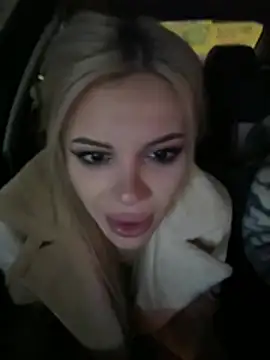 AlyssaFoxx_ 在線直播表演