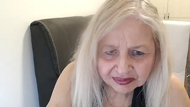 SusiLifeXXX – Live XXX-chat