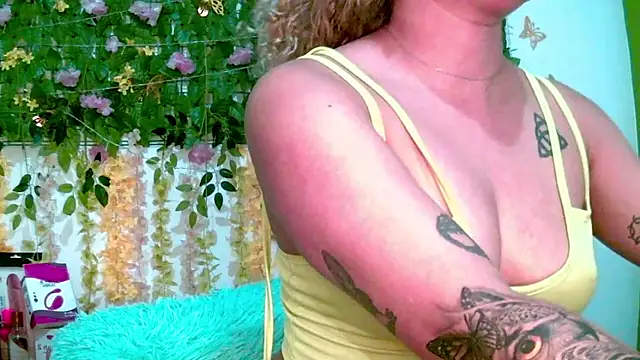 Crysrus Live XXX-Chat