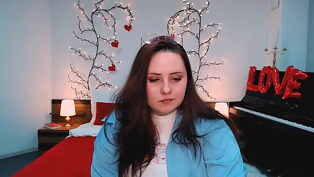 XXX chat uživo modela Hennessy_bunny