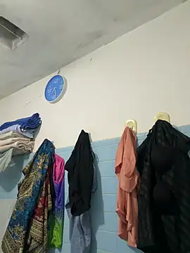 Pokazy przed kamerką – LaHijaDelPecado