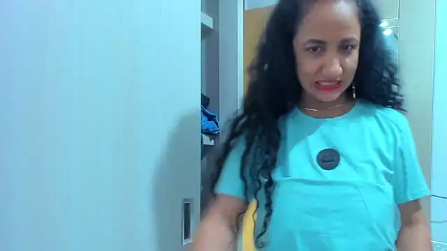 Chat +18 de alaskmiller1 ao vivo