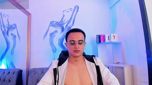 LiamDeepのライブXXXチャット