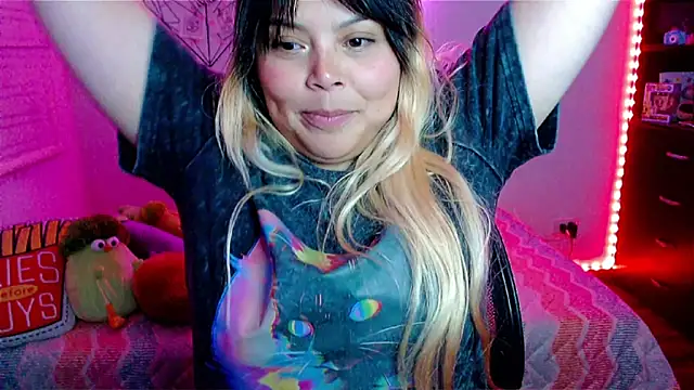 EllieMoonX: онлайн-секс-чат