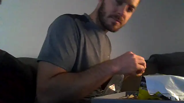 THE_CHEEKY_ALPHA: απευθείας συνομιλία ΧΧΧ