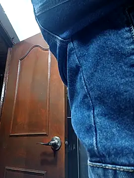 LunaZambrano's Live XXX Chat