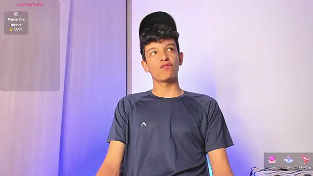 Živý XXX chat Maxfrost1