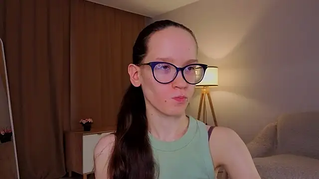 BettyBrowni: απευθείας συνομιλία ΧΧΧ